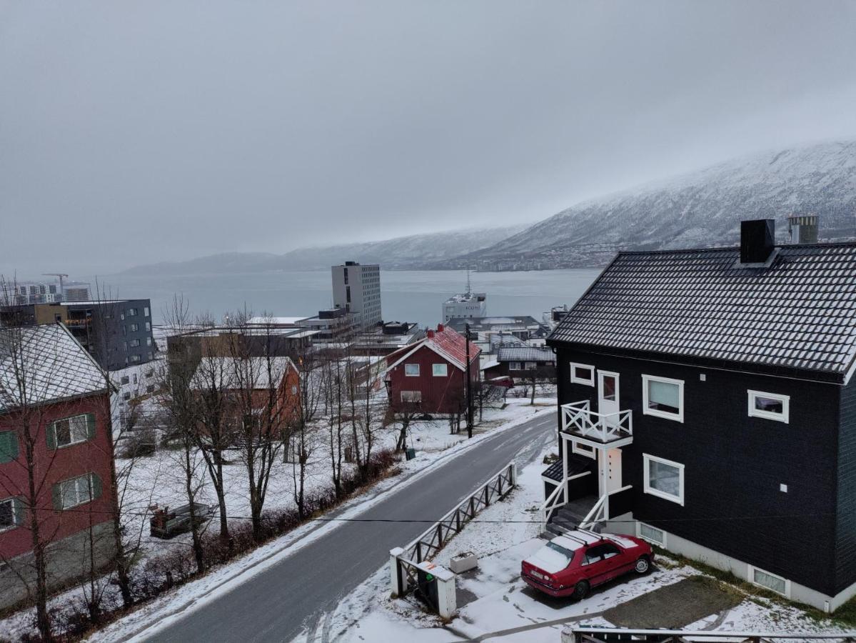 Central Apartament (Adults Only) Tromso Bagian luar foto