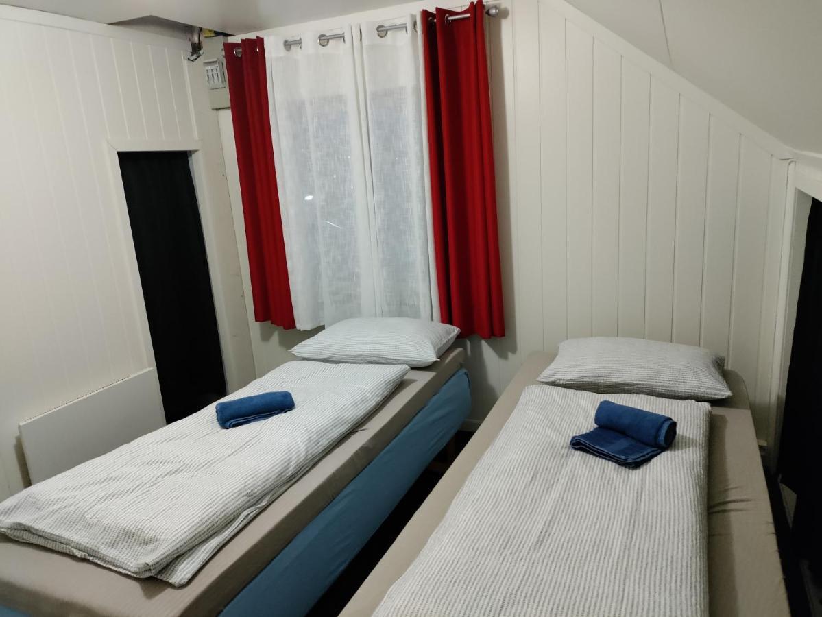 Central Apartament (Adults Only) Tromso Bagian luar foto