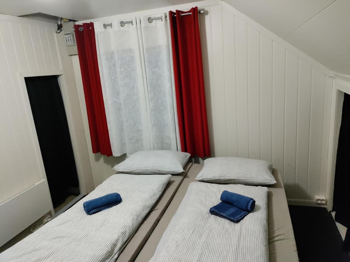 Central Apartament (Adults Only) Tromso Bagian luar foto