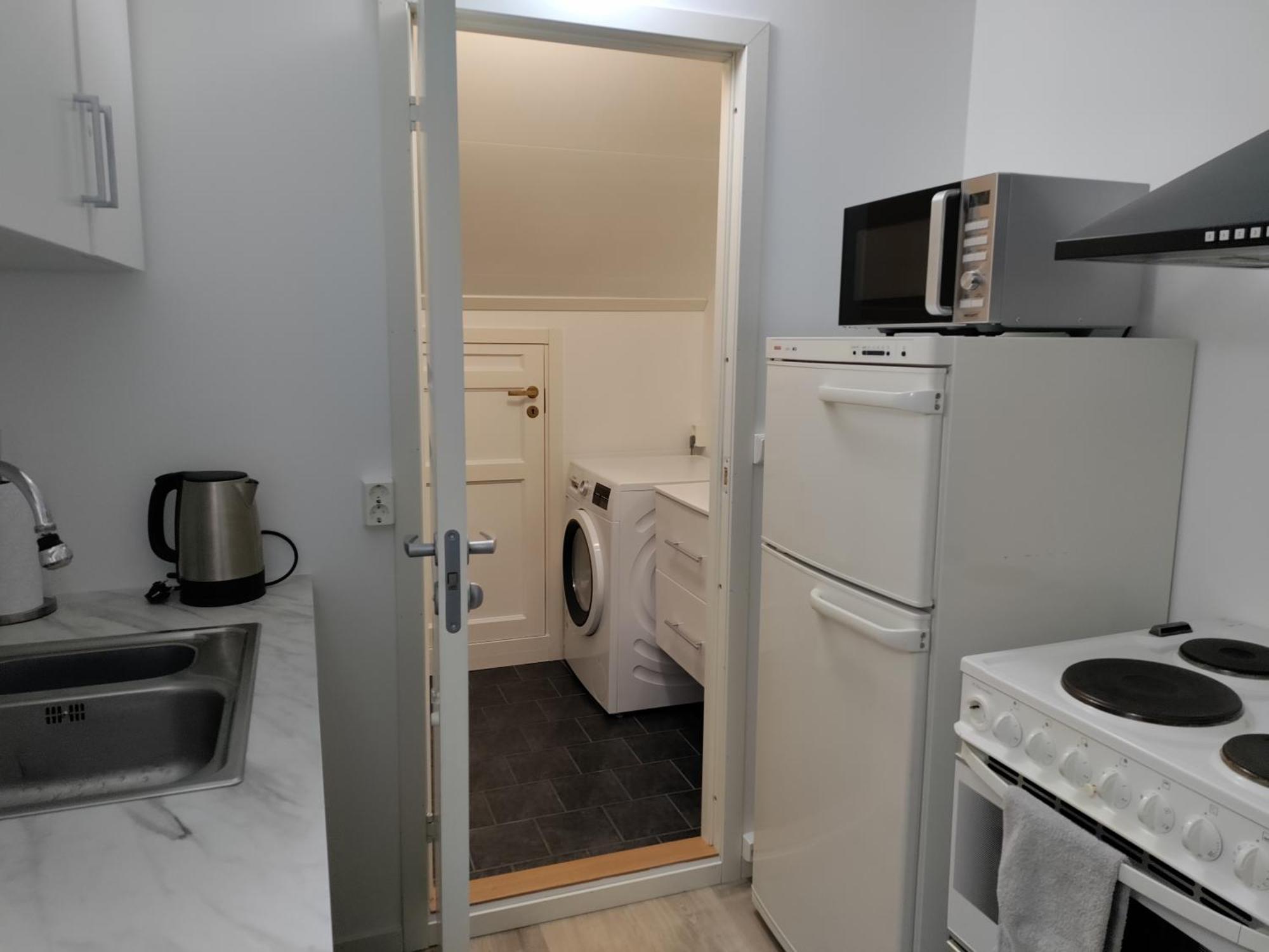 Central Apartament (Adults Only) Tromso Bagian luar foto